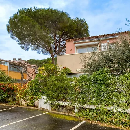 Cap D'agde, Beau T2, Parking Appartamento